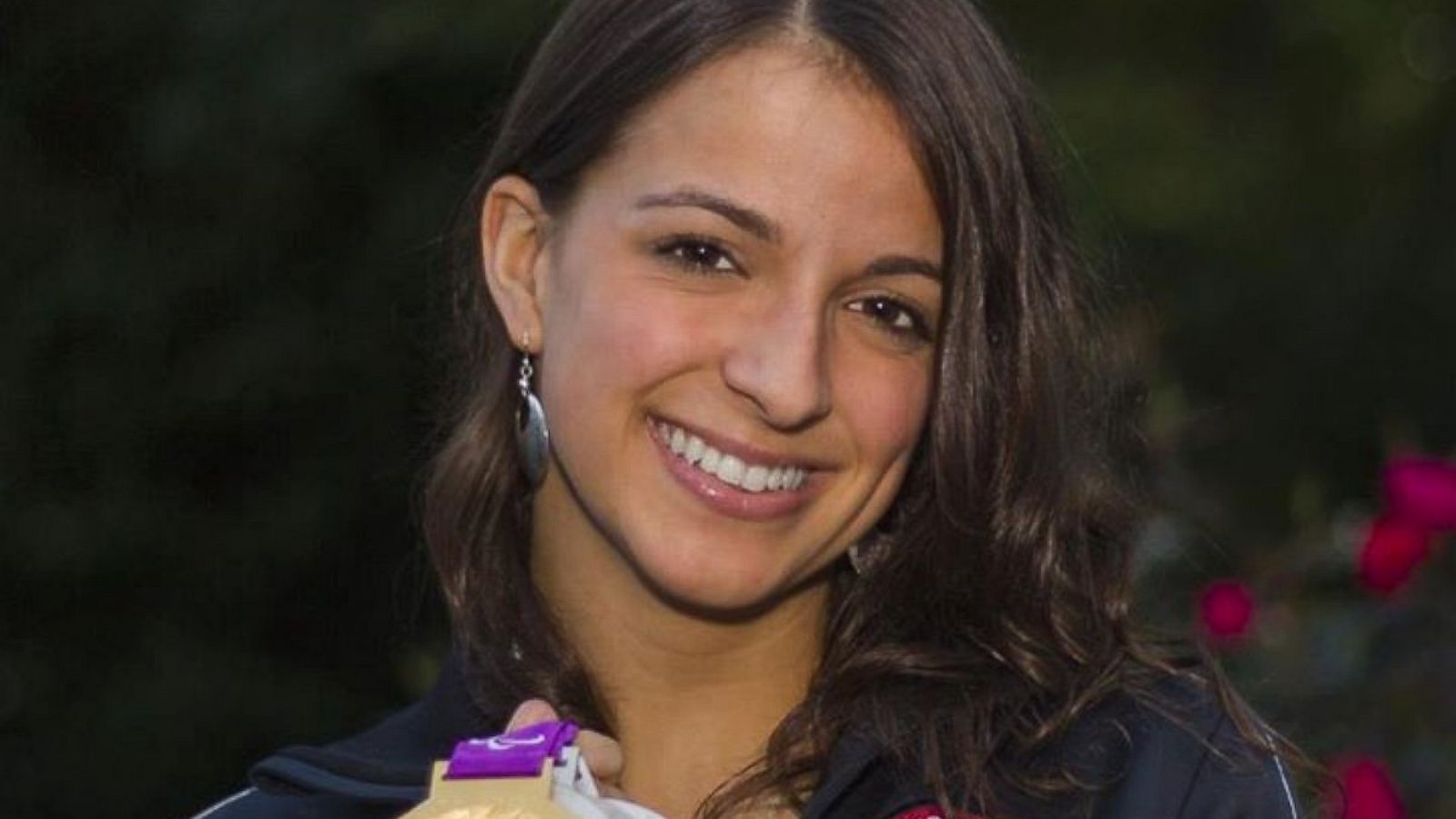 Victoria Arlen’s doctor revealed the real reason behind her paralysis