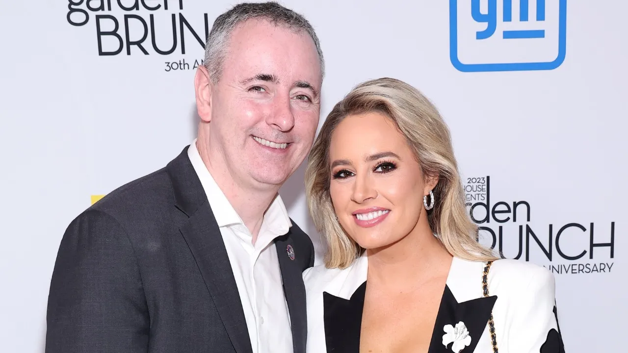 Jacqui Heinrich broke down in tears as she announced she will leave Fox